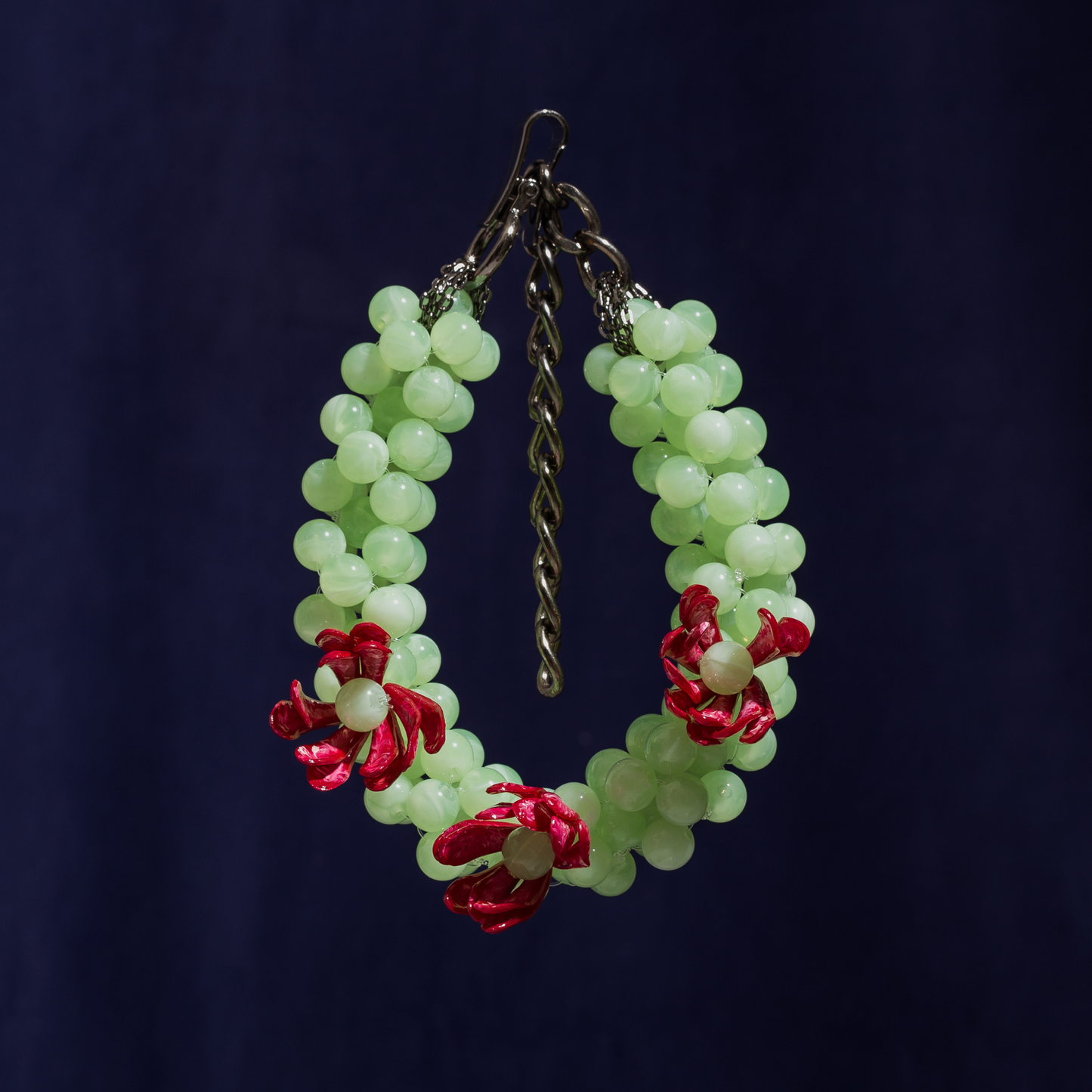 HANA - Rose Necklace