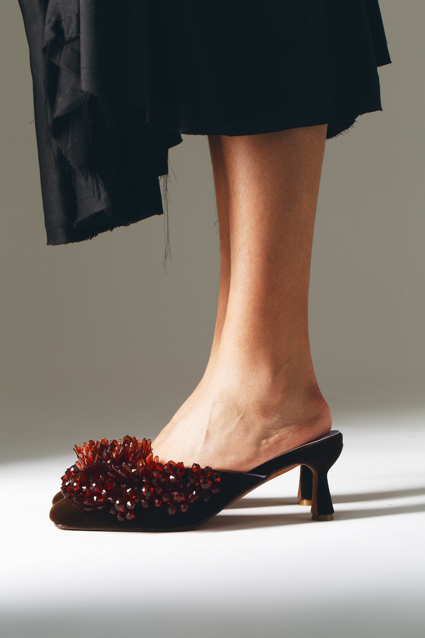 x Marista | Larissa in Walnut
